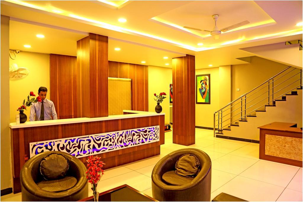 Hotel Shri Khedapati International Dewas Luaran gambar